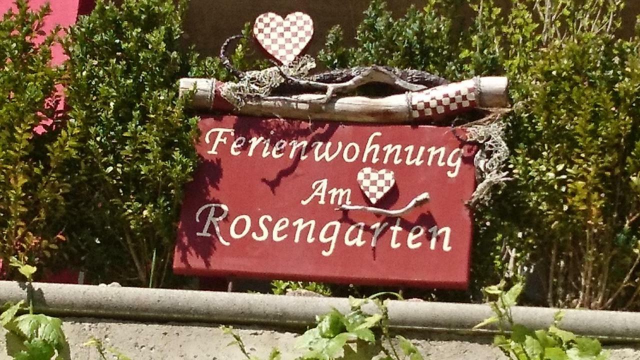 Neuhaus an der PegnitzAm Rosengartenアパートメント エクステリア 写真